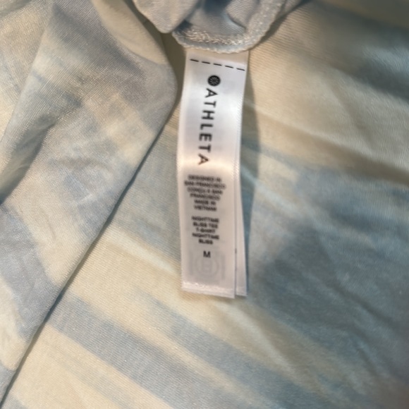 Athleta Nighttime Bliss Sleep Tee Size Medium - Picture 5 of 7